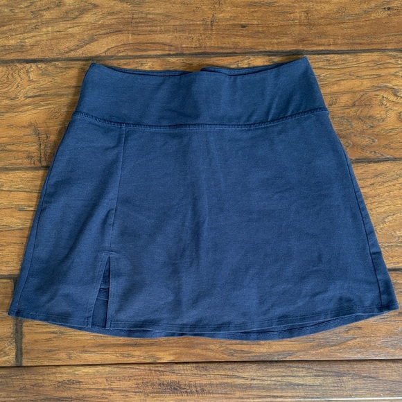 Old Navy Blue Mini Athletic Skirt size small - Picture 1 of 4